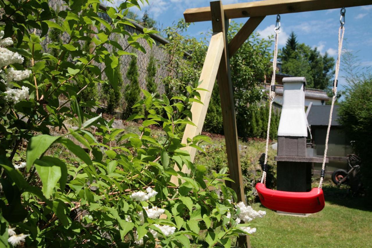 Chalet Sabrina Mit Aussenpool Im Sommer Kaprun Kültér fotó